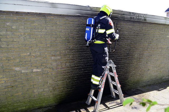 2022/109/20220418-17u00 GB 003 BR Bijgebouw Egelantierstraat.jpg